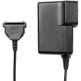 STP Personal Rapid Charger suitable for use with mains voltage (100V-240V)